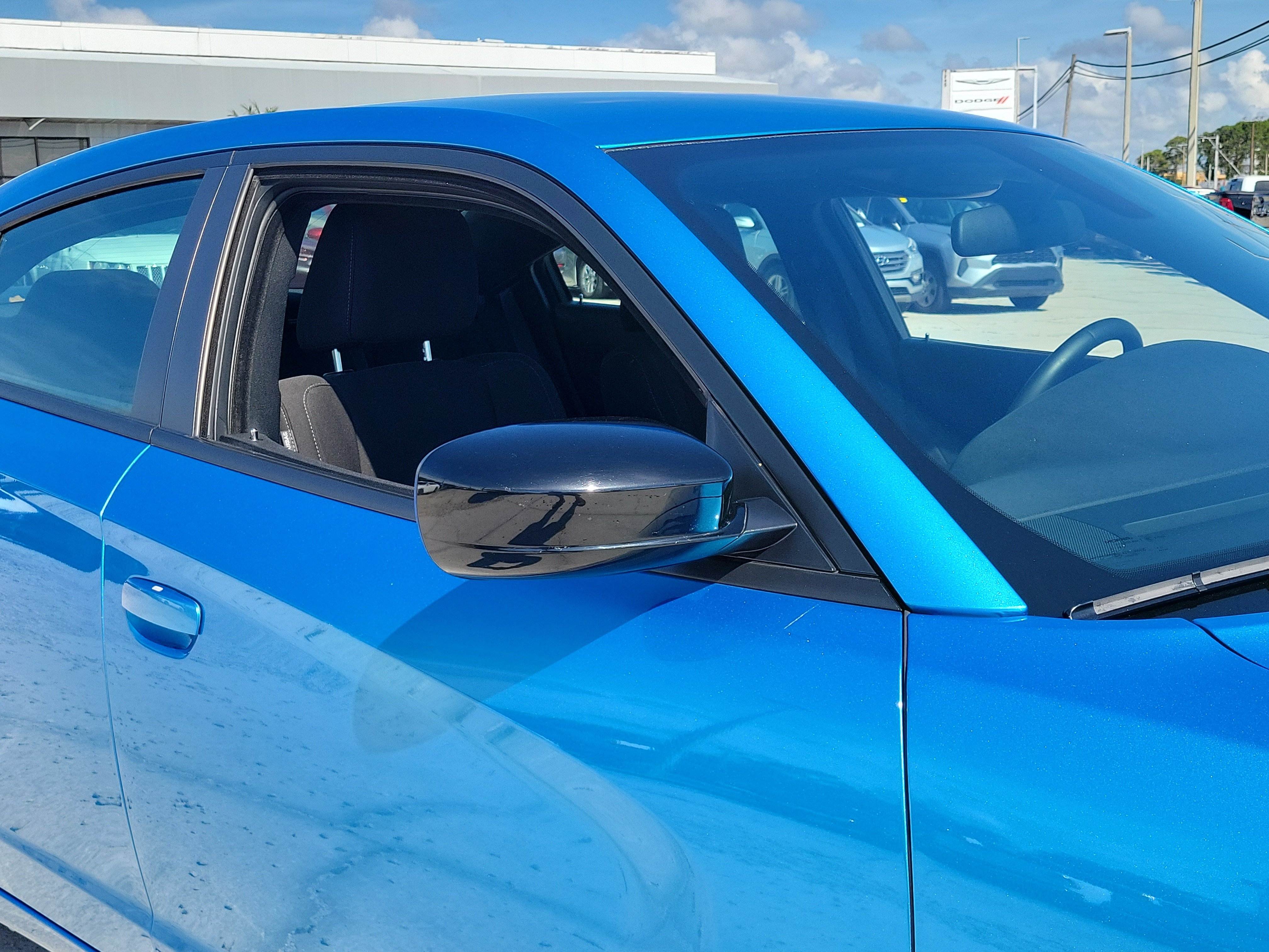 Used 2023 Dodge Charger SXT w/ Blacktop Package RWD image 9