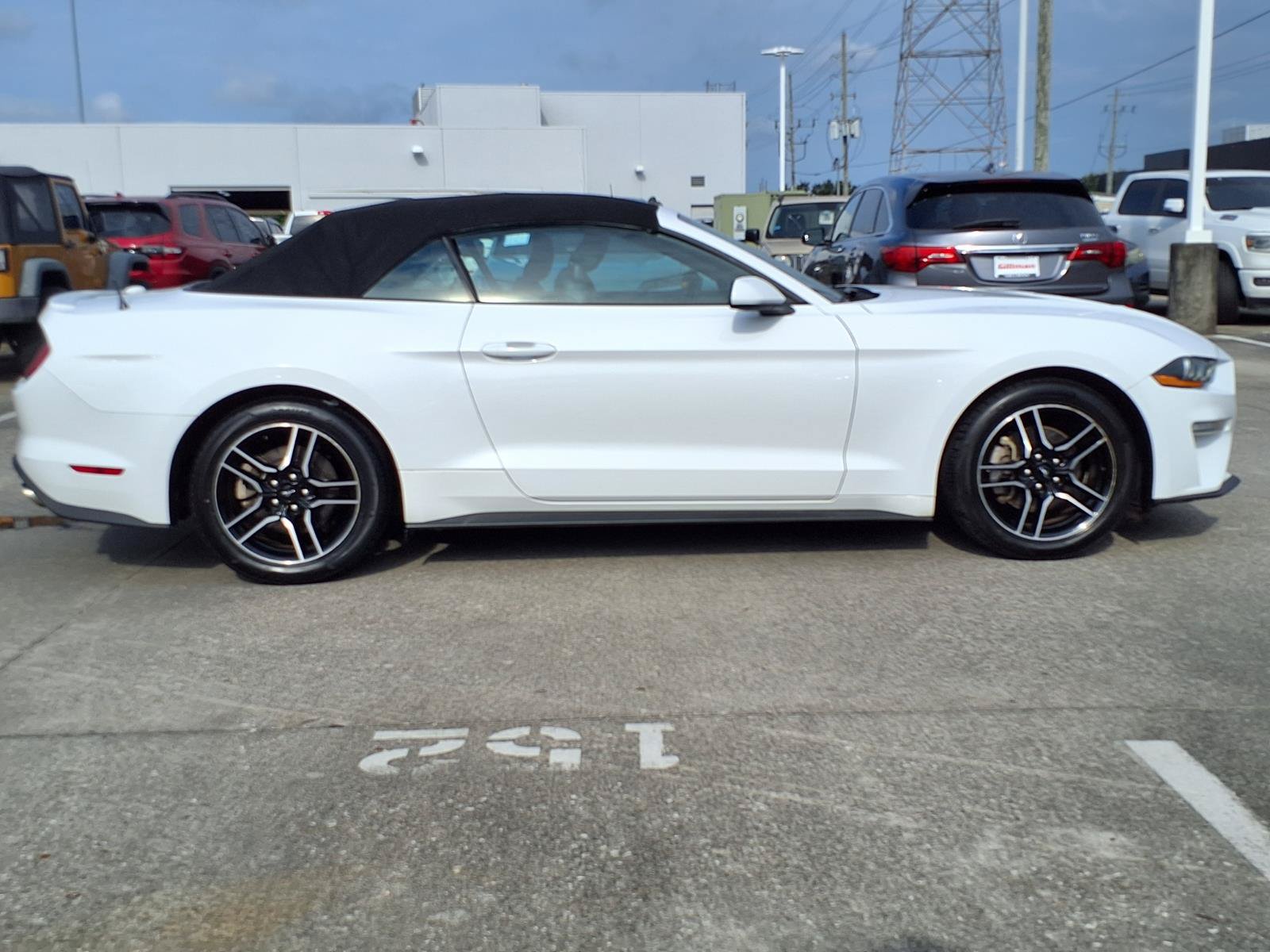 Used 2023 Ford Mustang Premium RWD image 26