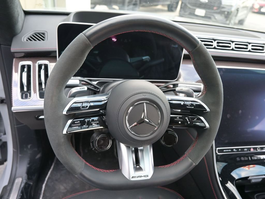 Used 2024 Mercedes-Benz S 63 AMG S w/ Rear Seat Package image 40