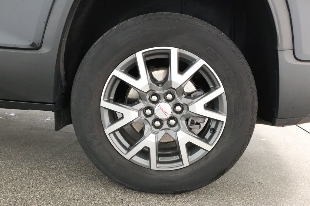 Used 2021 GMC Acadia SLE image 7