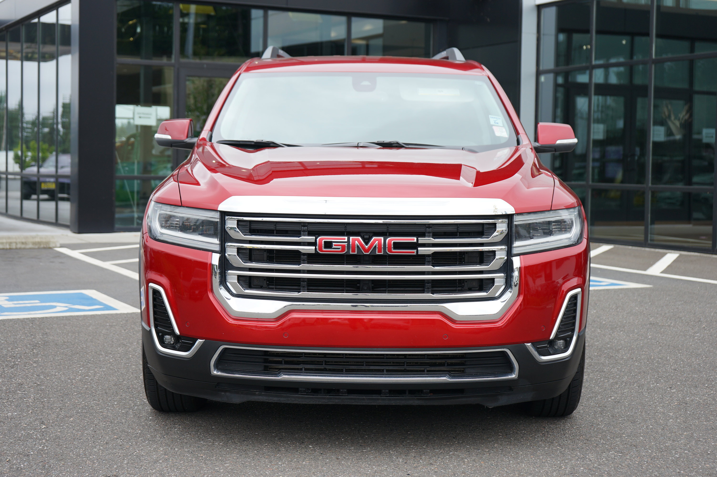 Used 2023 GMC Acadia SLT image 10