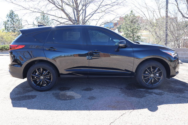 New 2026 Acura RDX SH-AWD image 7