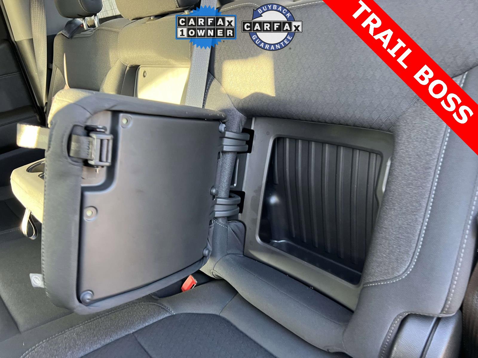 Used 2021 Chevrolet Silverado 1500 LT Trail Boss w/ Bed Protection Package image 19