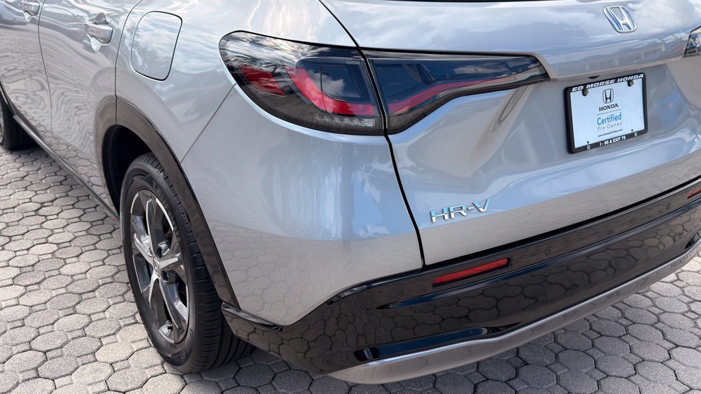 Used 2024 Honda HR-V EX-L image 17