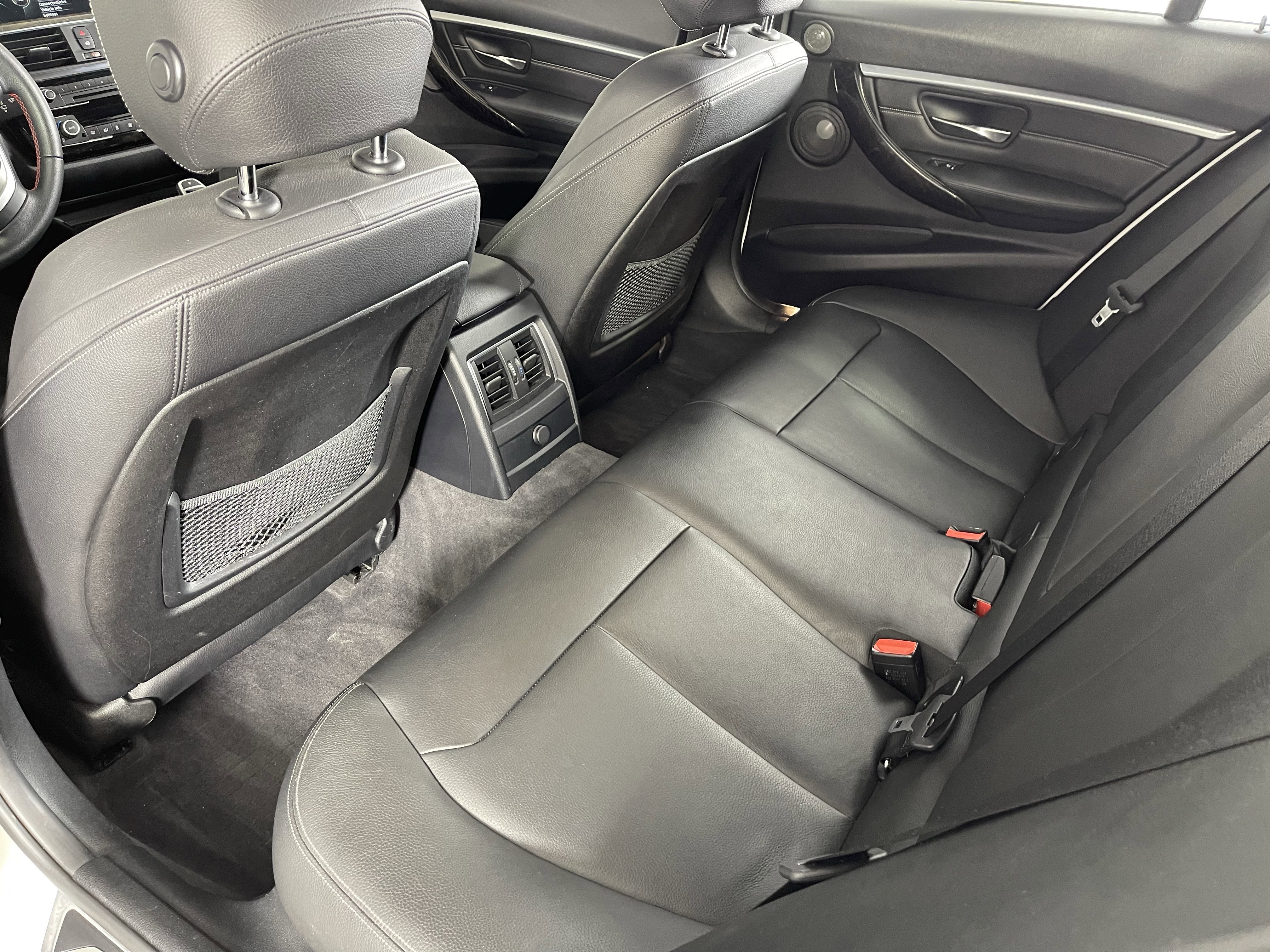 Used 2016 BMW 328i xDrive Sedan image 17