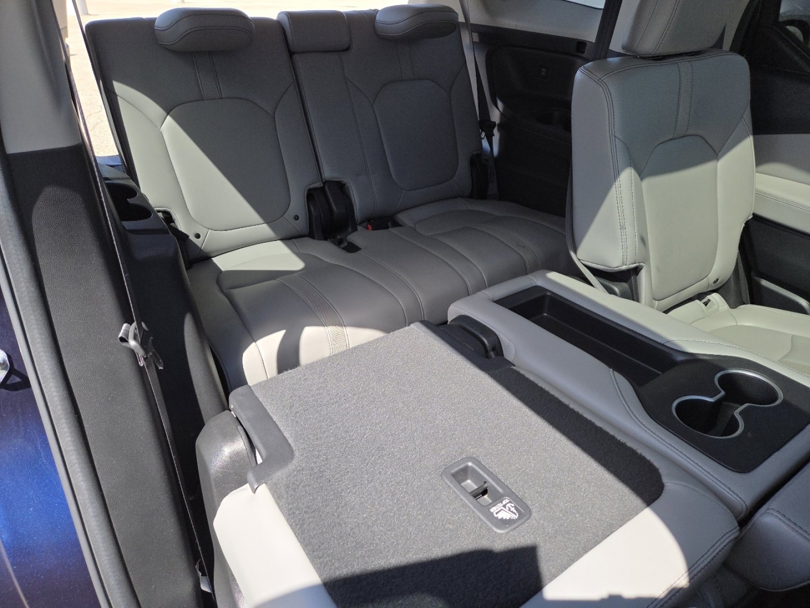 Used 2025 Honda Pilot Touring image 26