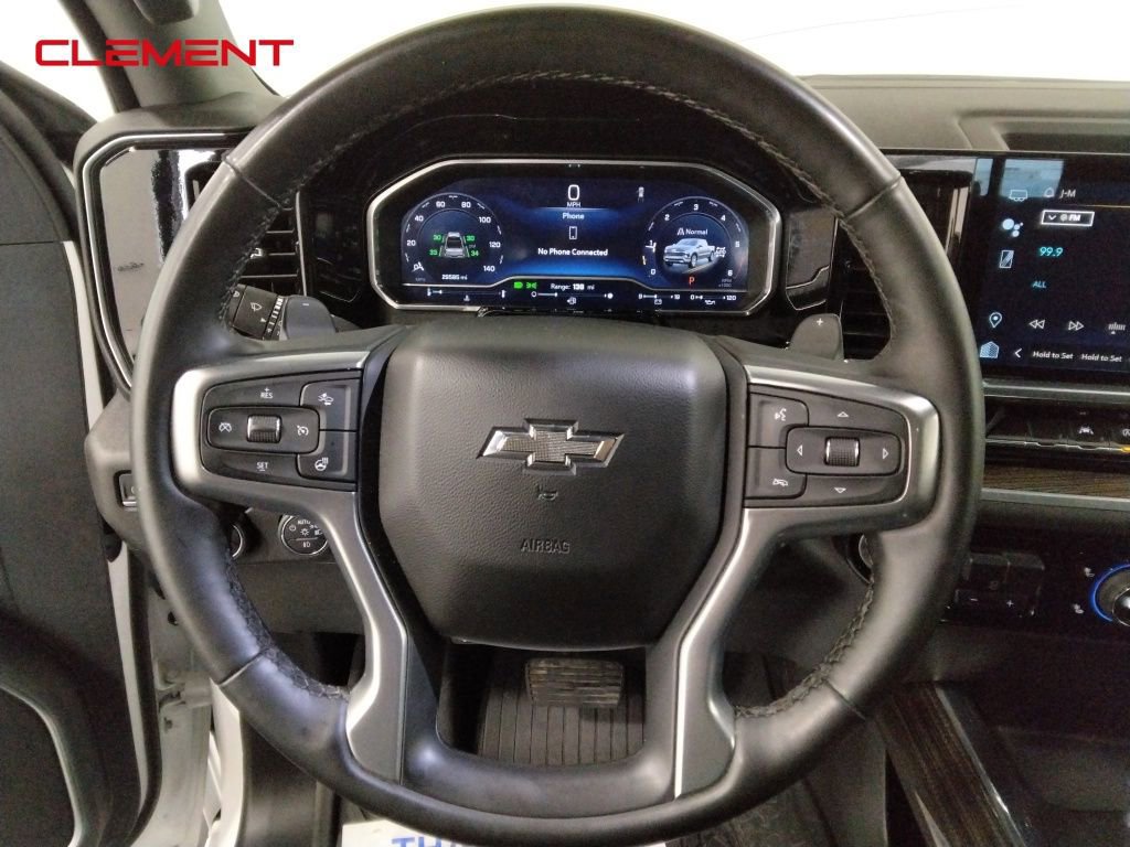 Used 2023 Chevrolet Silverado 1500 RST image 9