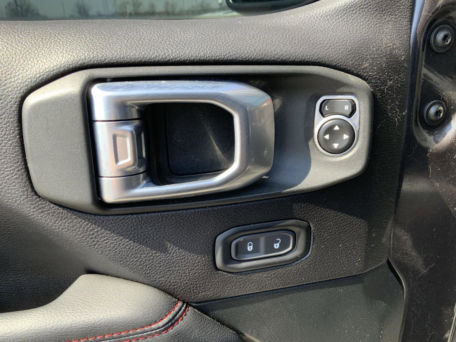 Used 2019 Jeep Wrangler Unlimited Rubicon image 22