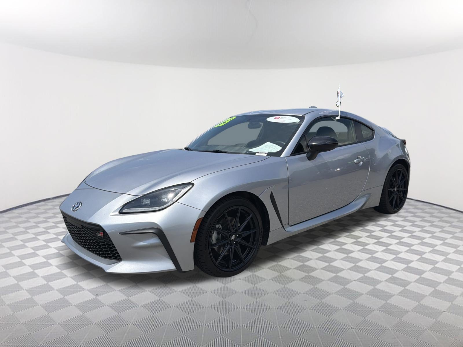Used 2023 Toyota GR86 Premium w/ ALL Weather Mat Package (TMS) RWD image 3