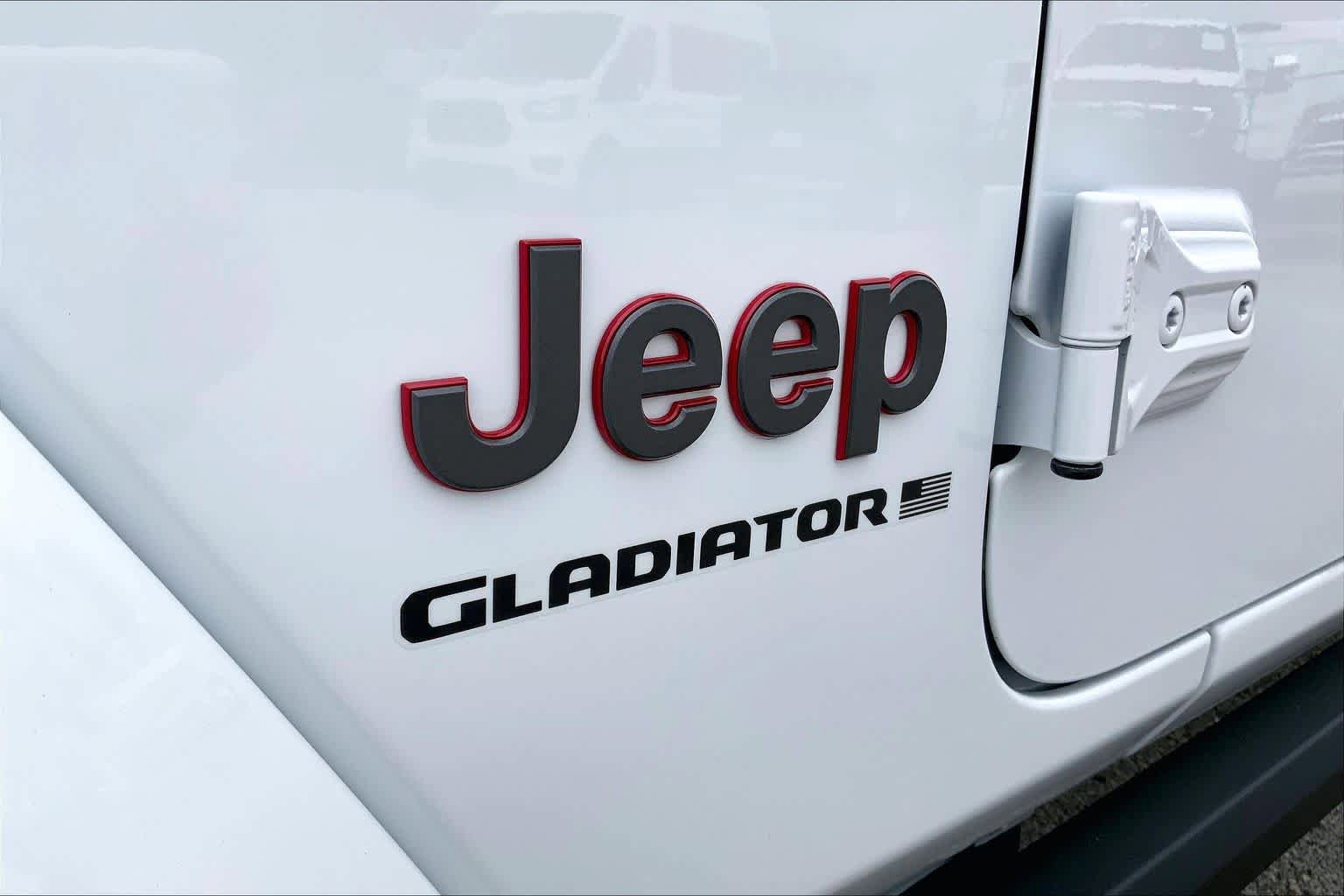 Used 2025 Jeep Gladiator Rubicon AWD/4WD image 28