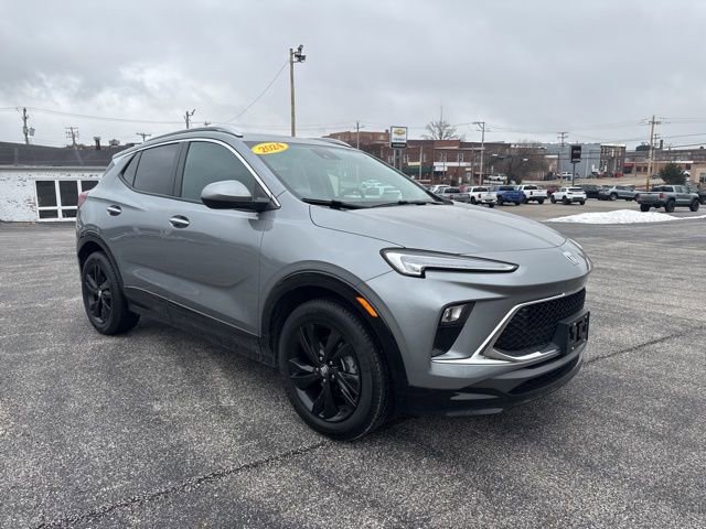 Used 2024 Buick Encore GX Sport Touring image 5