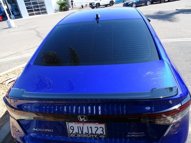 Used 2023 Honda Accord Sport image 3