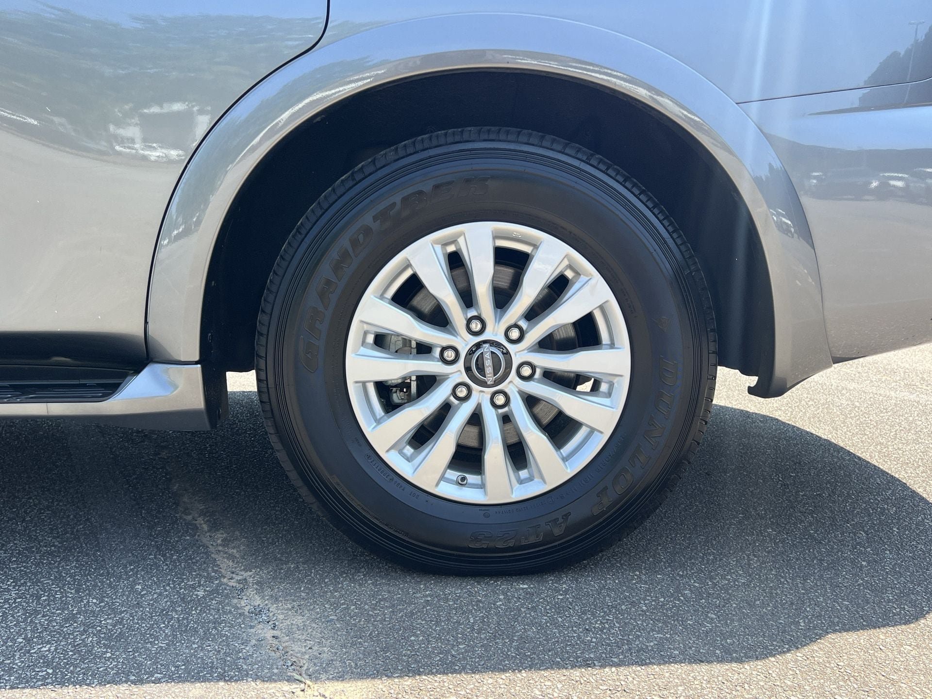 Certified 2024 Nissan Armada SV w/ Cargo Package AWD/4WD image 33