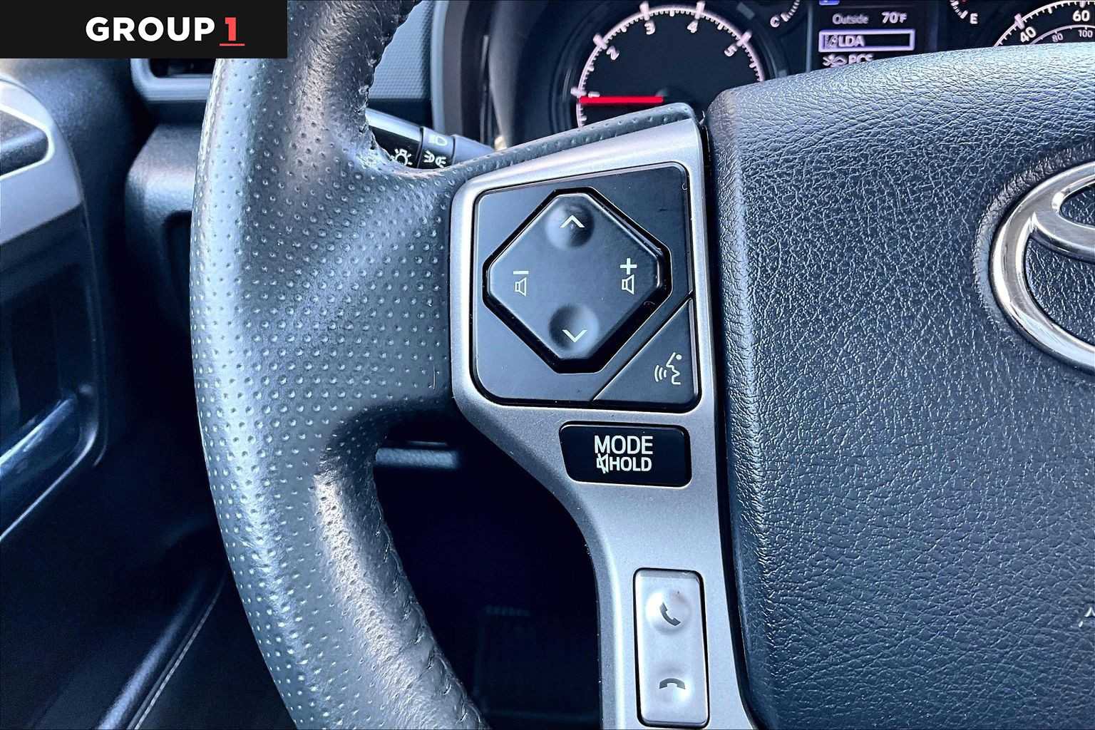 Used 2020 Toyota 4Runner SR5 Premium w/ Moonroof Package AWD/4WD image 24