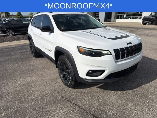 Used 2022 Jeep Cherokee Latitude w/ Sun & Sound Group AWD/4WD image 3