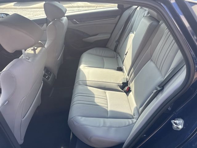 Used 2018 Honda Accord Touring image 35
