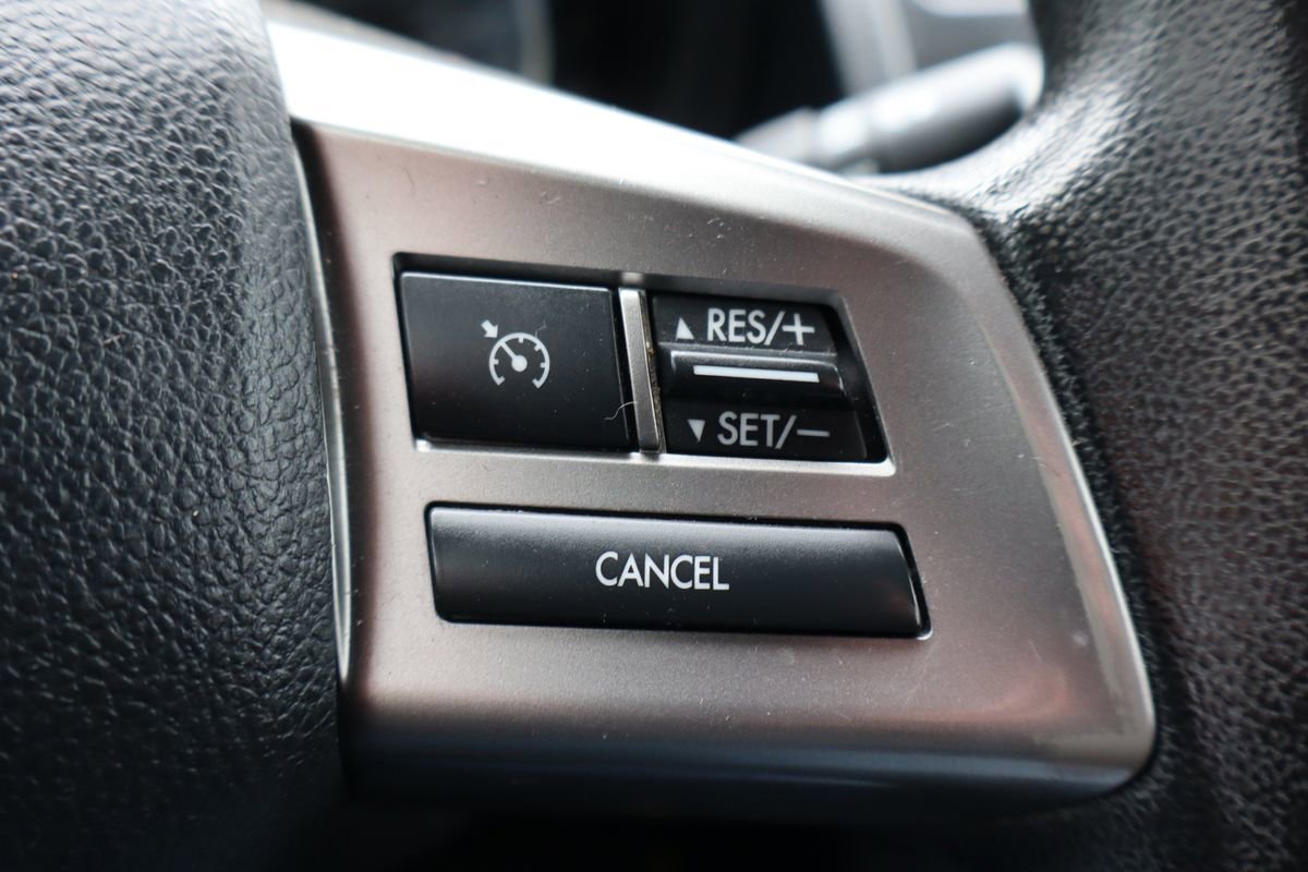 Used 2015 Subaru Forester 2.5i image 30