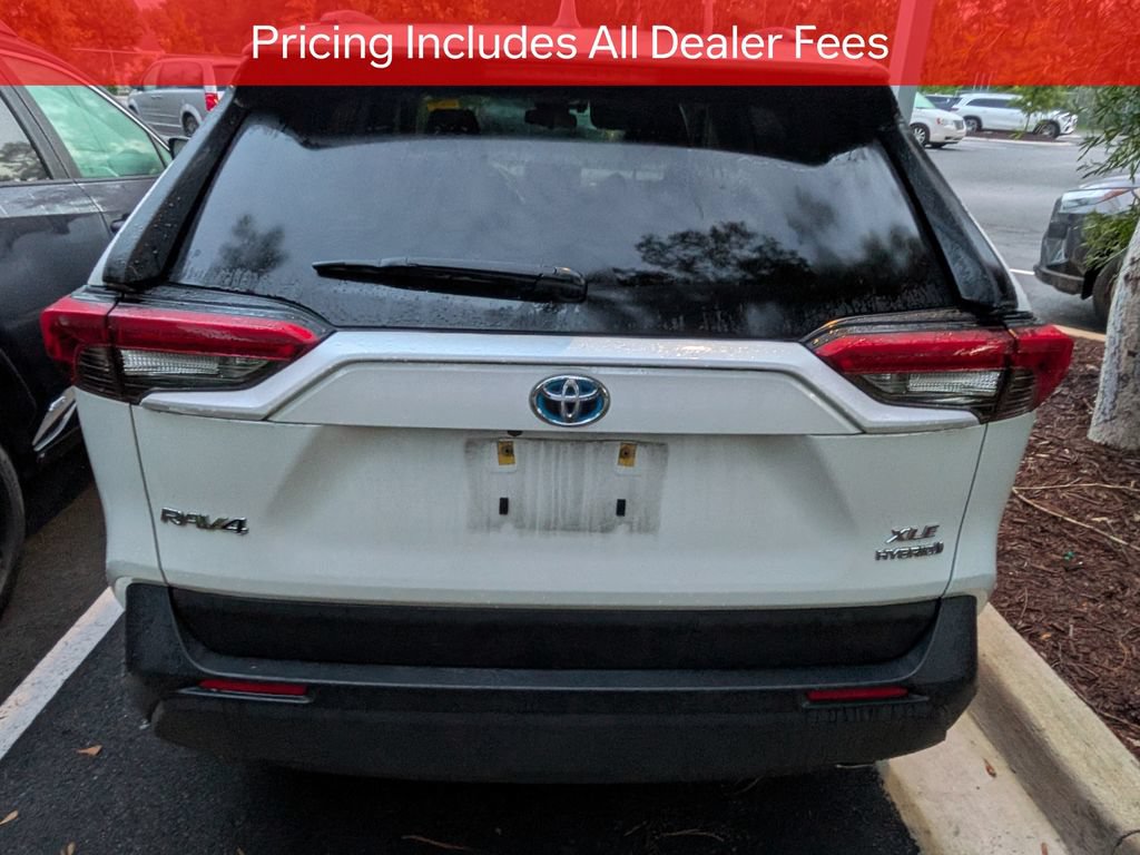 Certified 2023 Toyota RAV4 XLE Premium AWD/4WD image 6