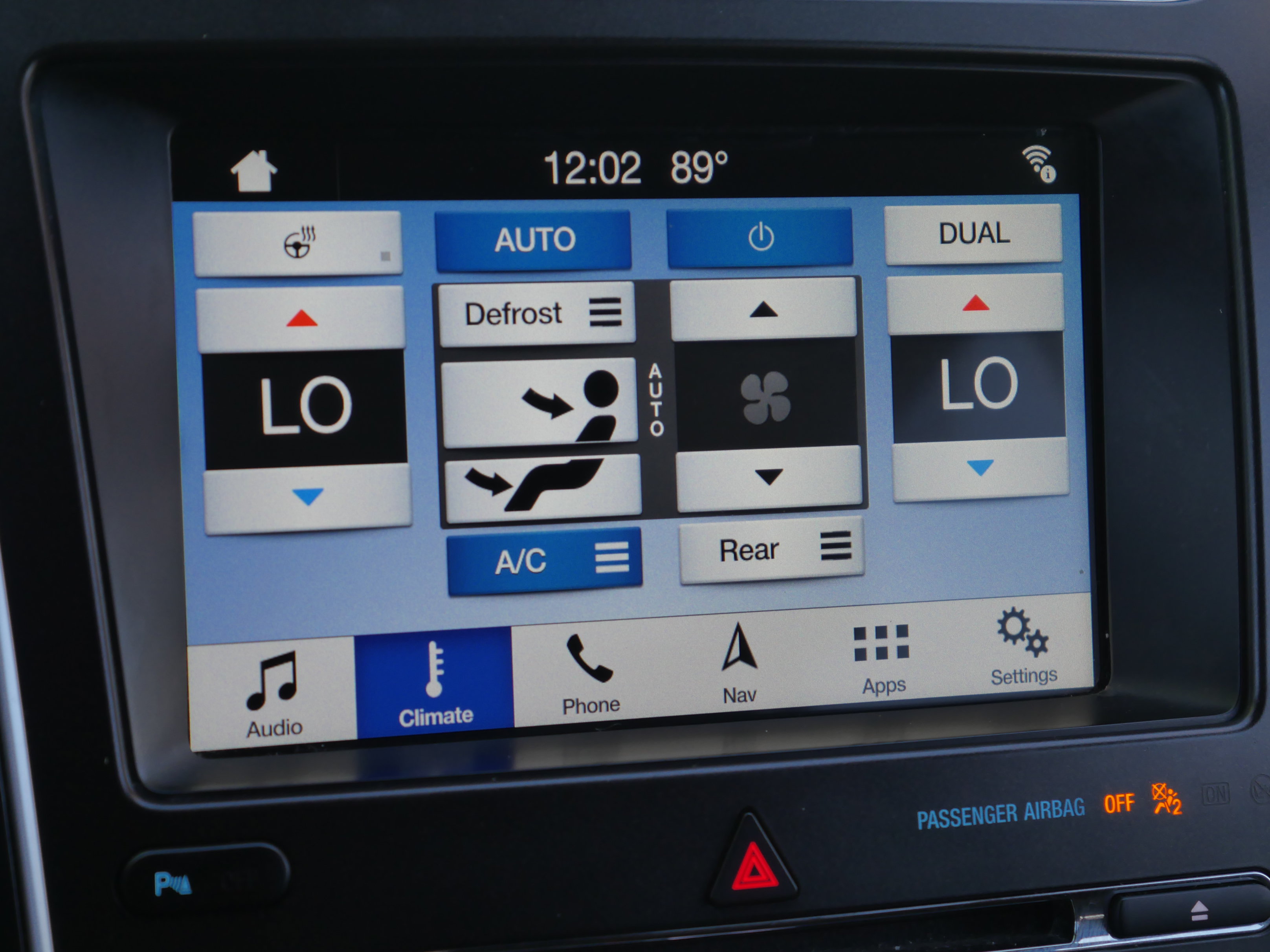 Used 2018 Ford Explorer Sport AWD/4WD image 11