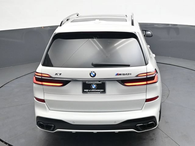 Used 2025 BMW X7 M60i AWD/4WD image 36