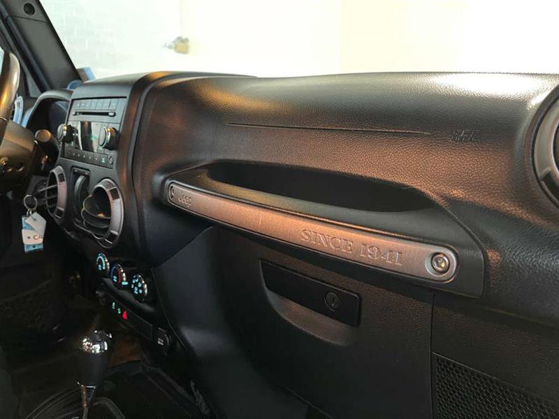 Used 2013 Jeep Wrangler Sport image 19