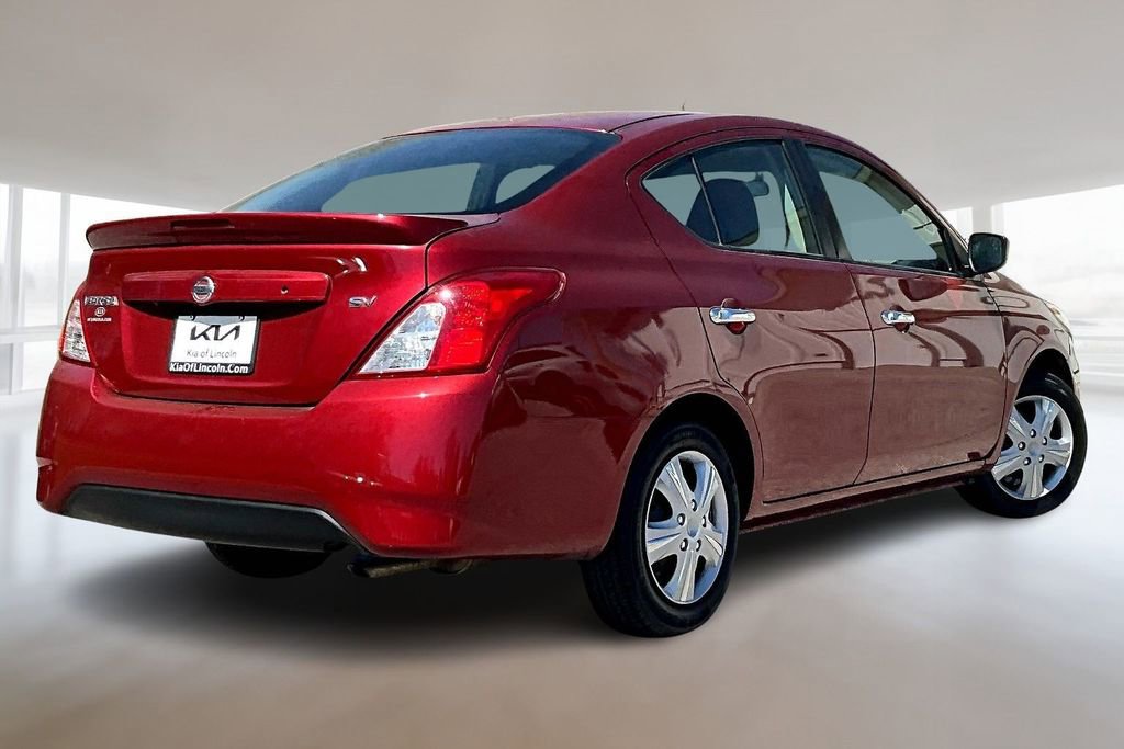 Used 2019 Nissan Versa SV FWD image 6