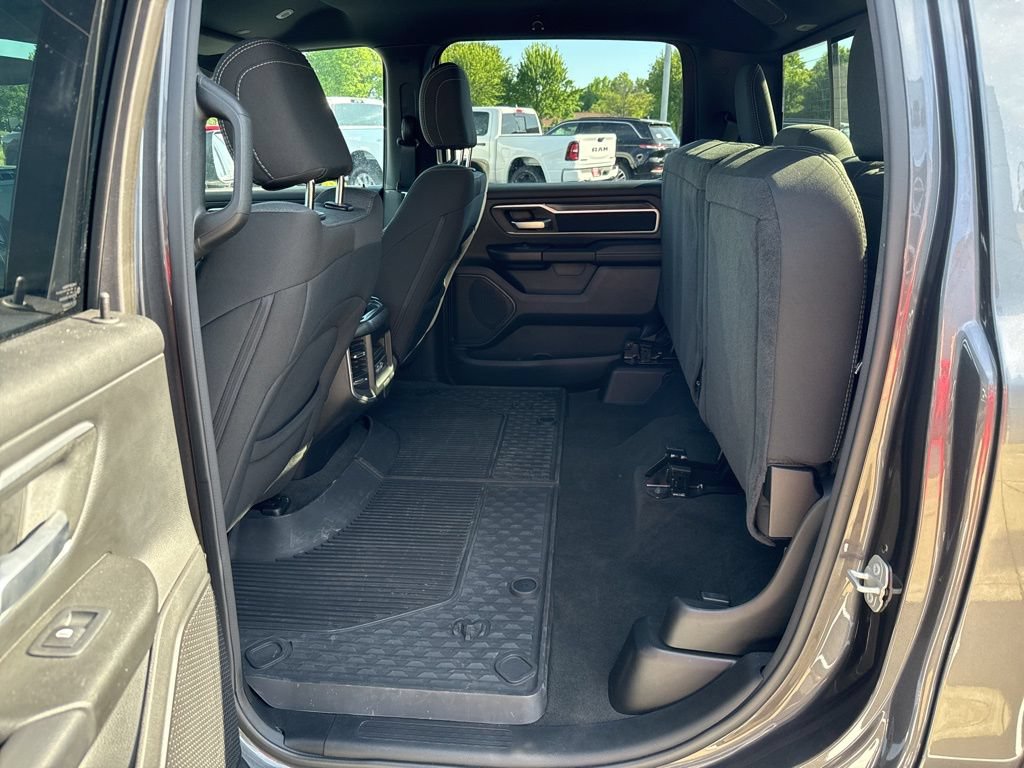Used 2023 RAM 1500 Big Horn AWD/4WD image 15