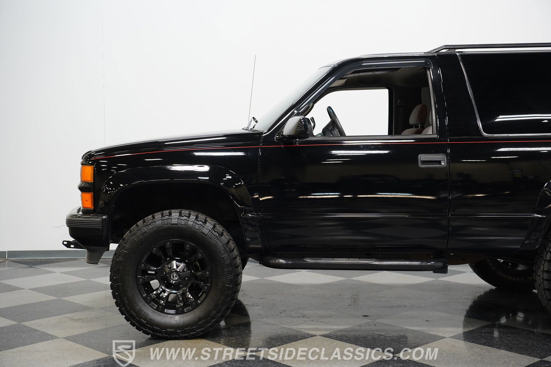 Used 1996 Chevrolet Tahoe Z71 image 22