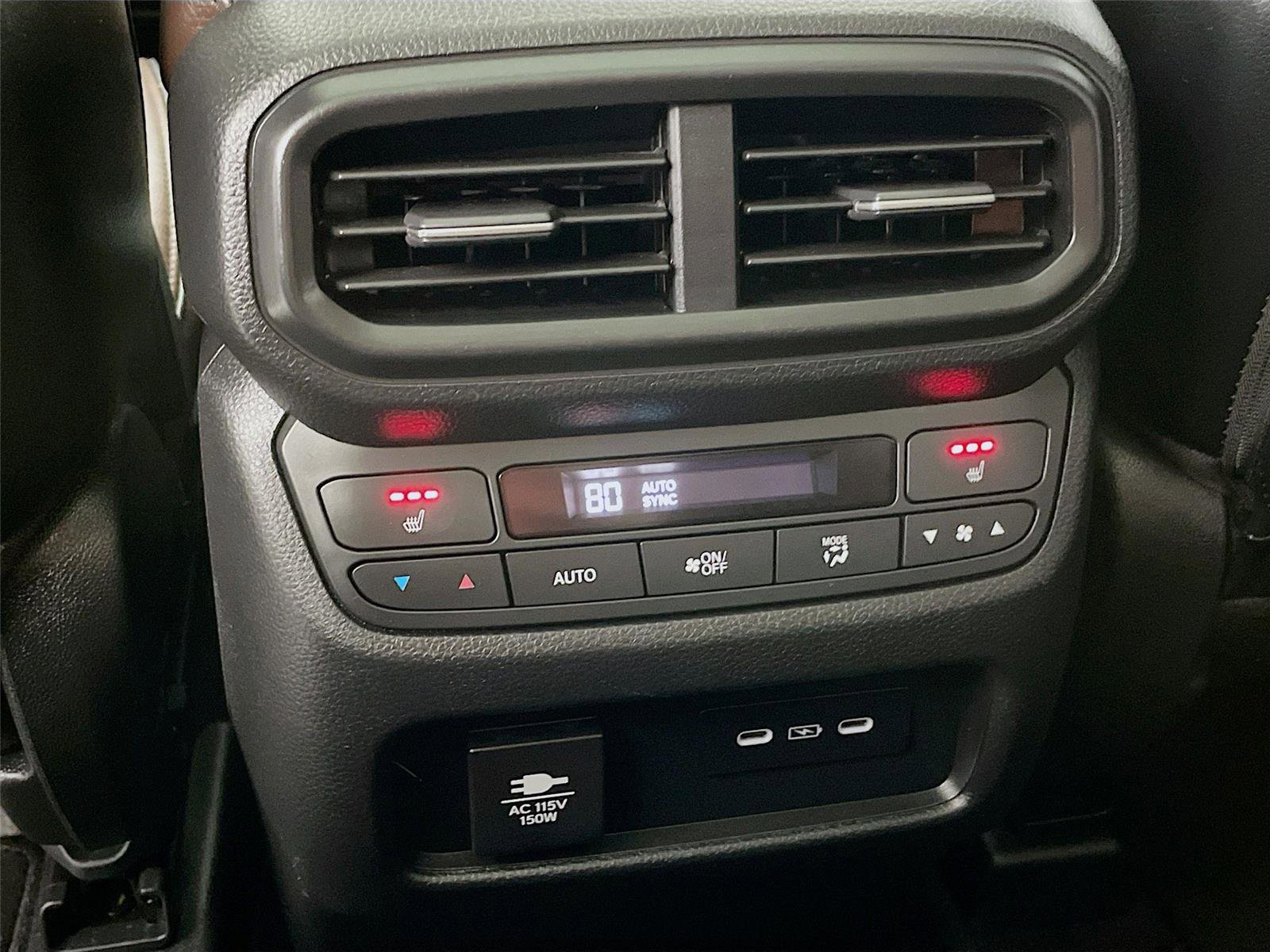 Used 2024 Honda Pilot Elite image 32