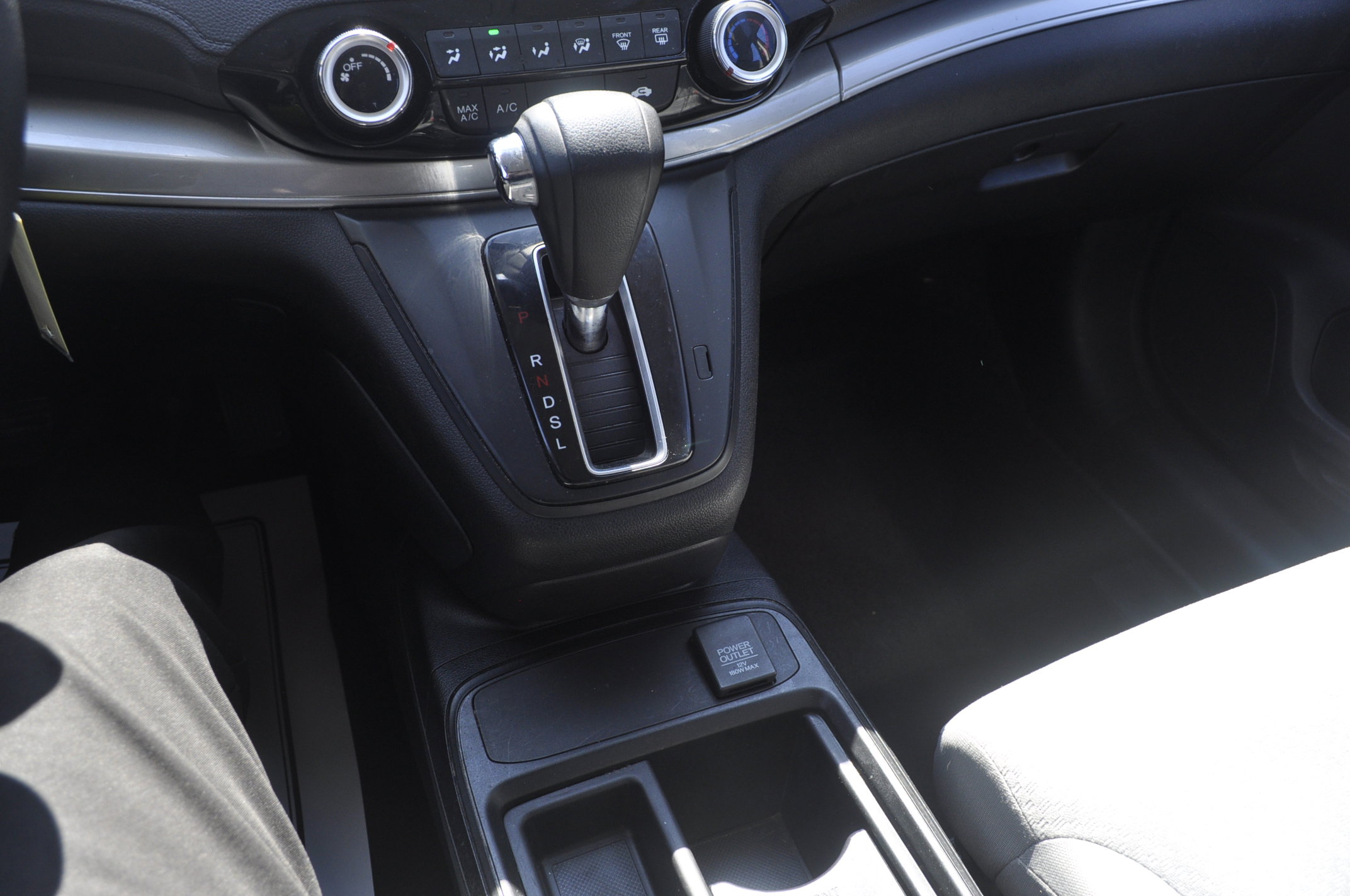 Used 2015 Honda CR-V LX image 23