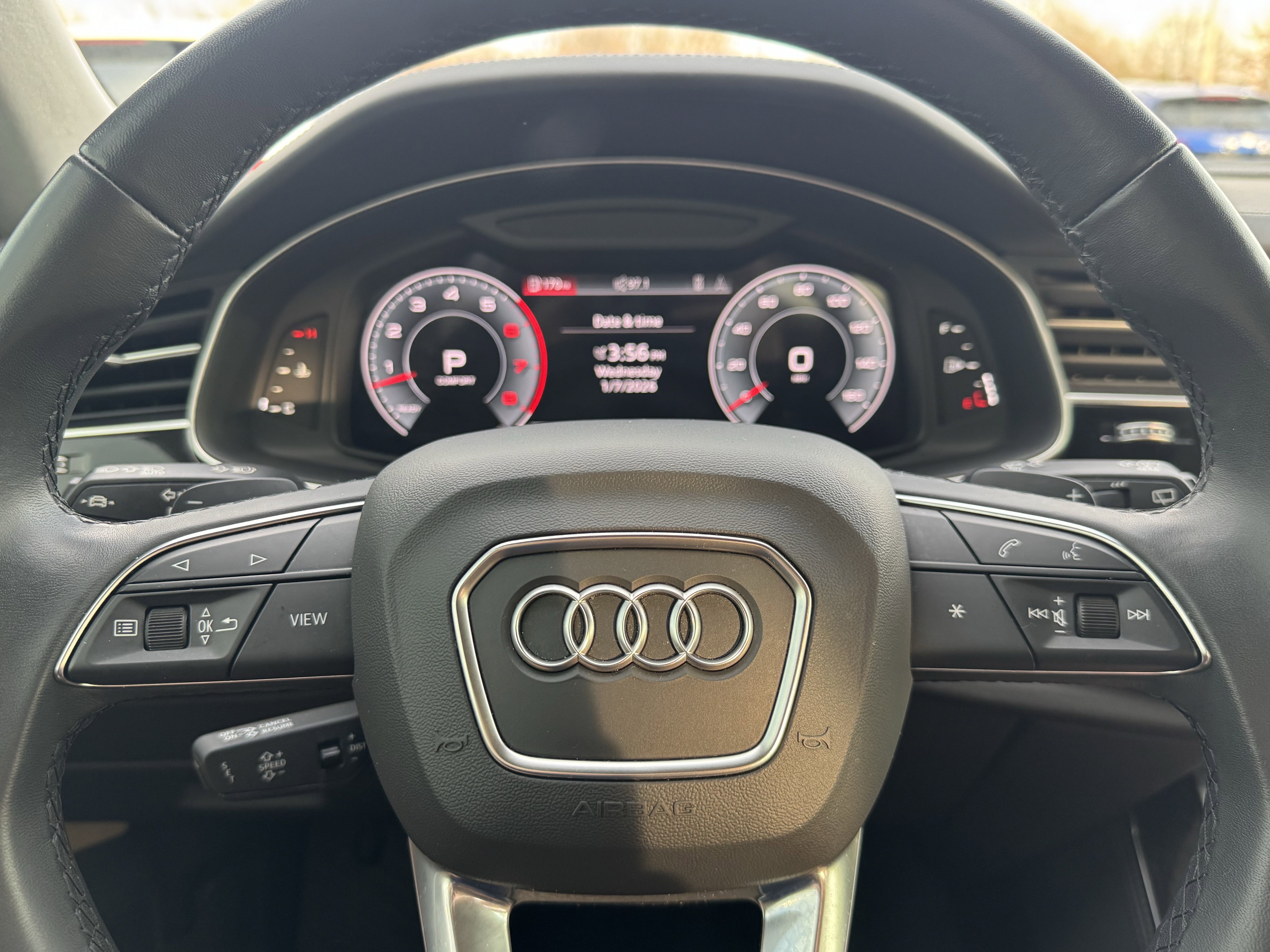 Used 2023 Audi Q8 Prestige image 10