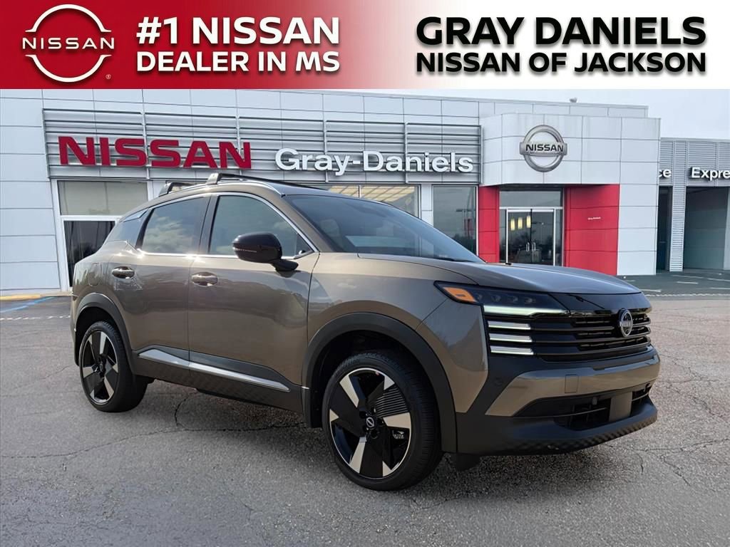 New 2026 Nissan Kicks SR w/ Cold Weather Package