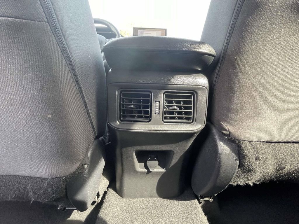 Used 2023 Toyota RAV4 LE FWD image 16