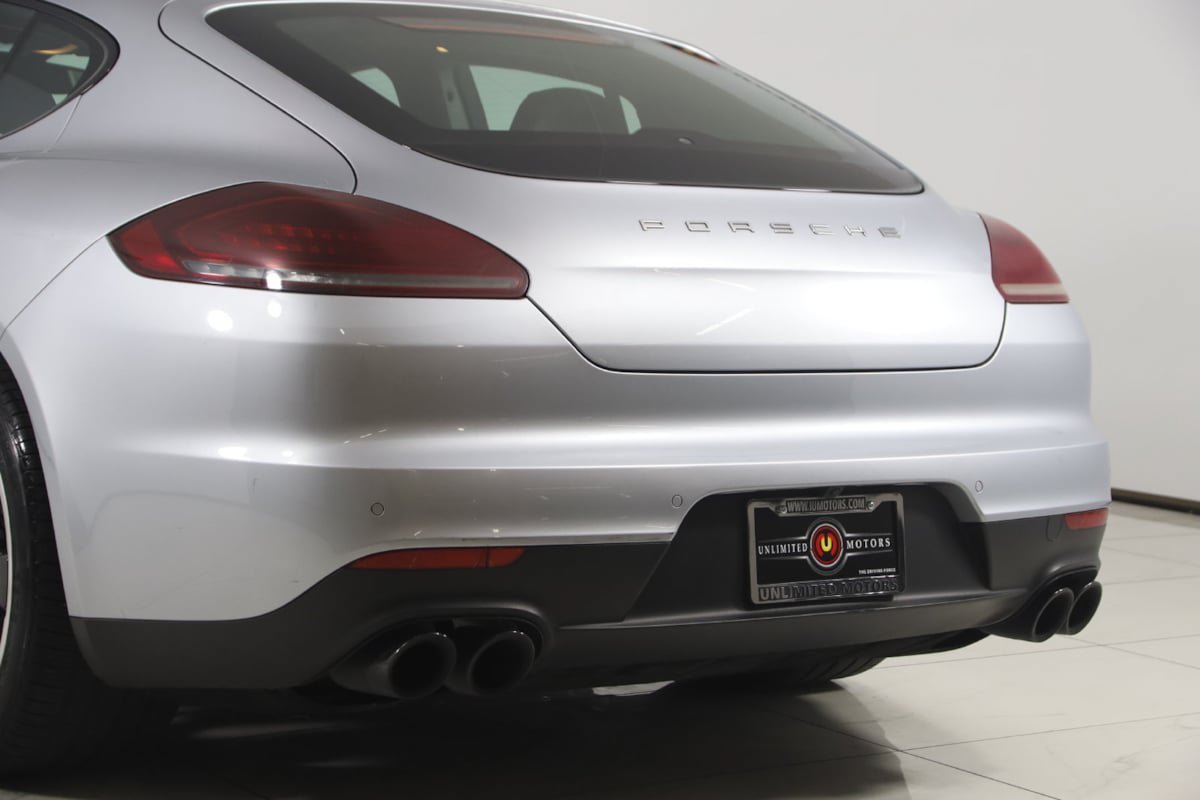 Used 2016 Porsche Panamera 4 Edition AWD/4WD image 23