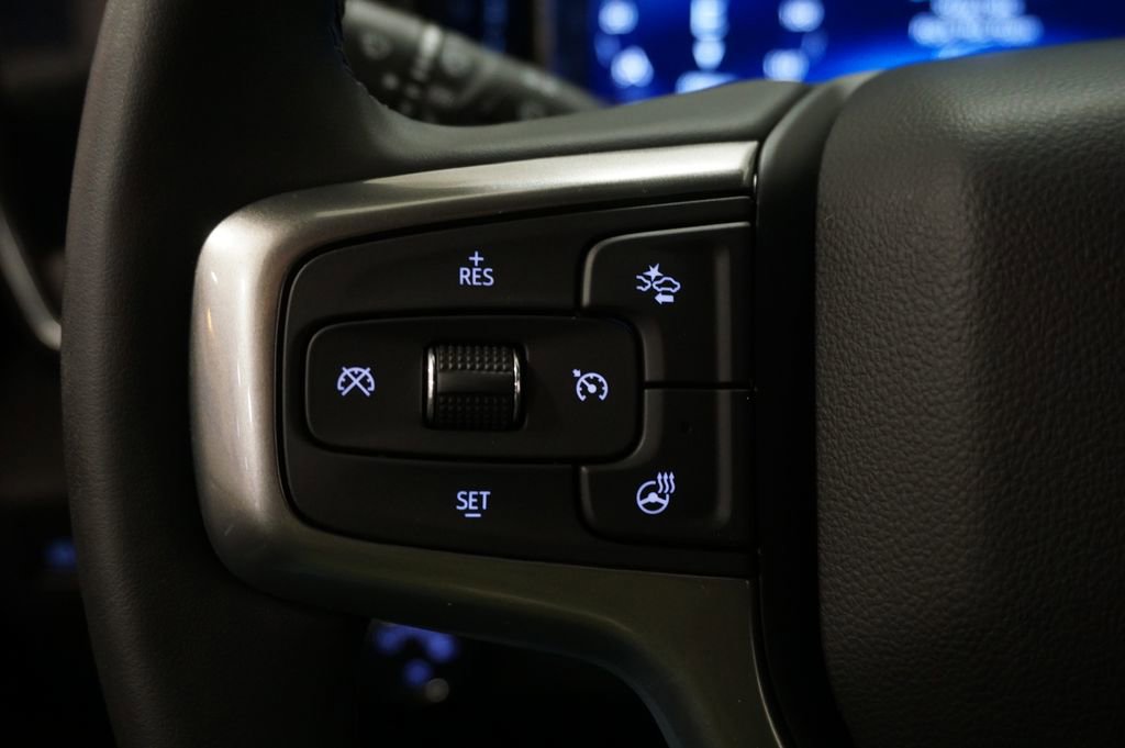 Used 2024 Chevrolet Silverado 1500 LT image 18