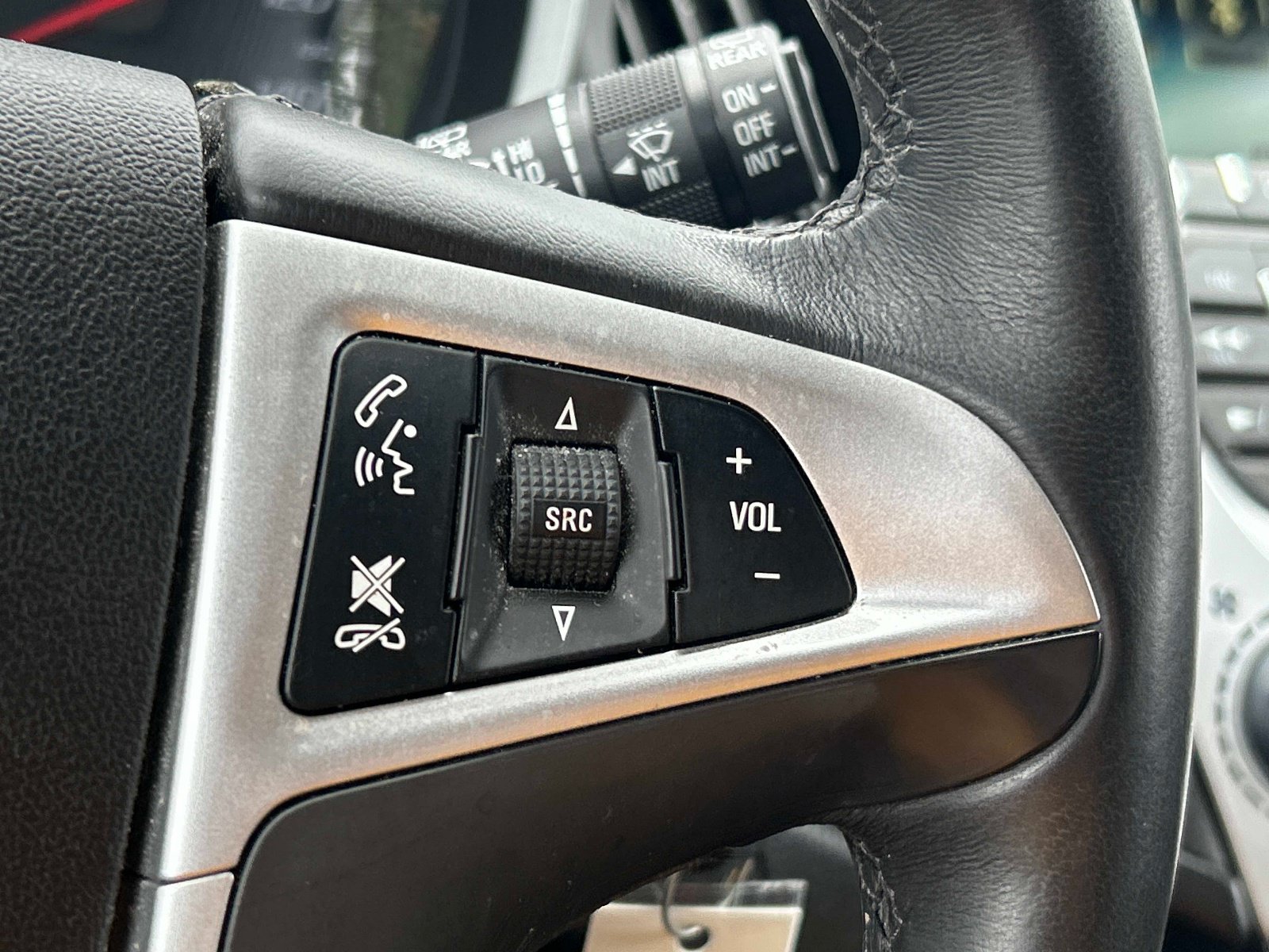 Used 2015 Chevrolet Equinox LT w/ Driver Convenience Package AWD/4WD image 22