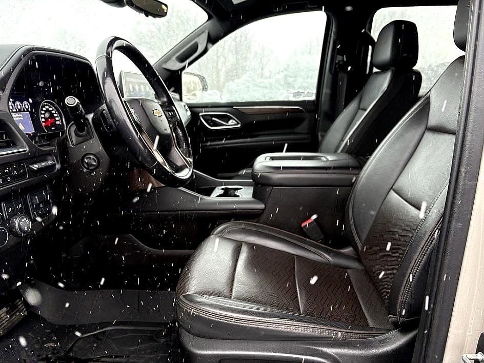 Used 2021 Chevrolet Suburban High Country w/ Max Trailering Package image 8