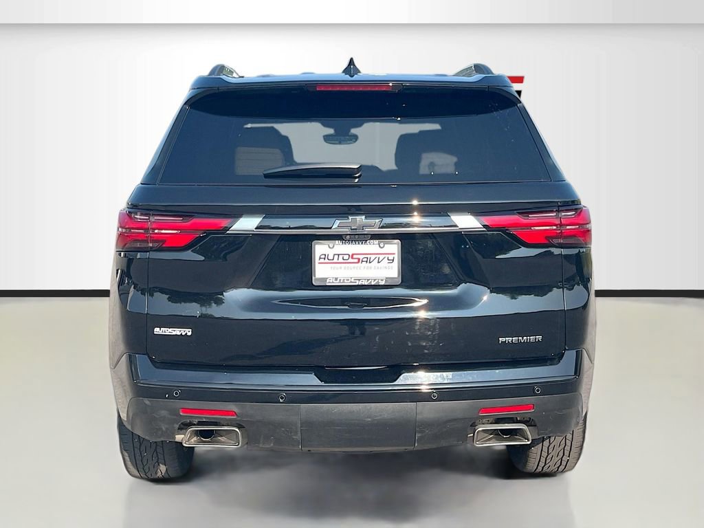 Used 2023 Chevrolet Traverse Premier w/ LPO, Floor Liner Package image 6
