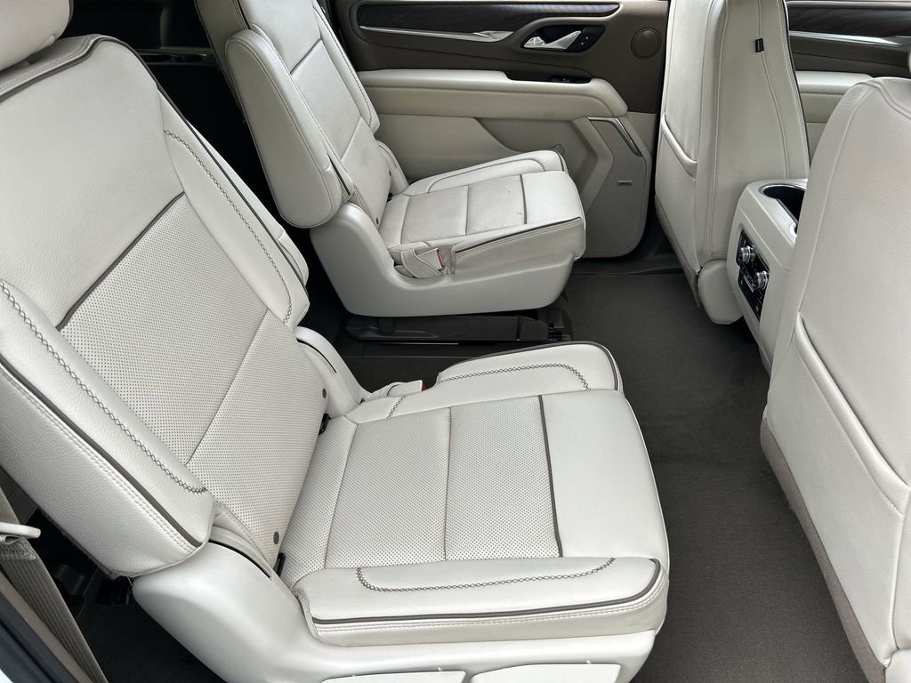 Used 2023 GMC Yukon XL Denali w/ Max Trailering Package AWD/4WD image 27