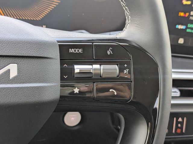 New 2026 Kia Sorento LX FWD image 29