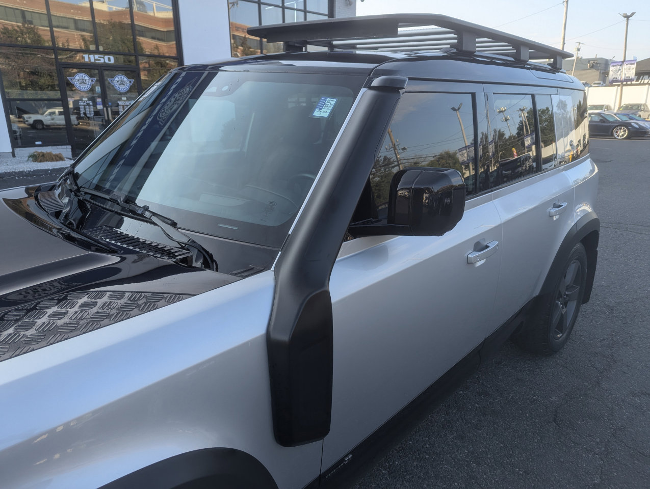 Used 2020 Land Rover Defender 110 X image 11