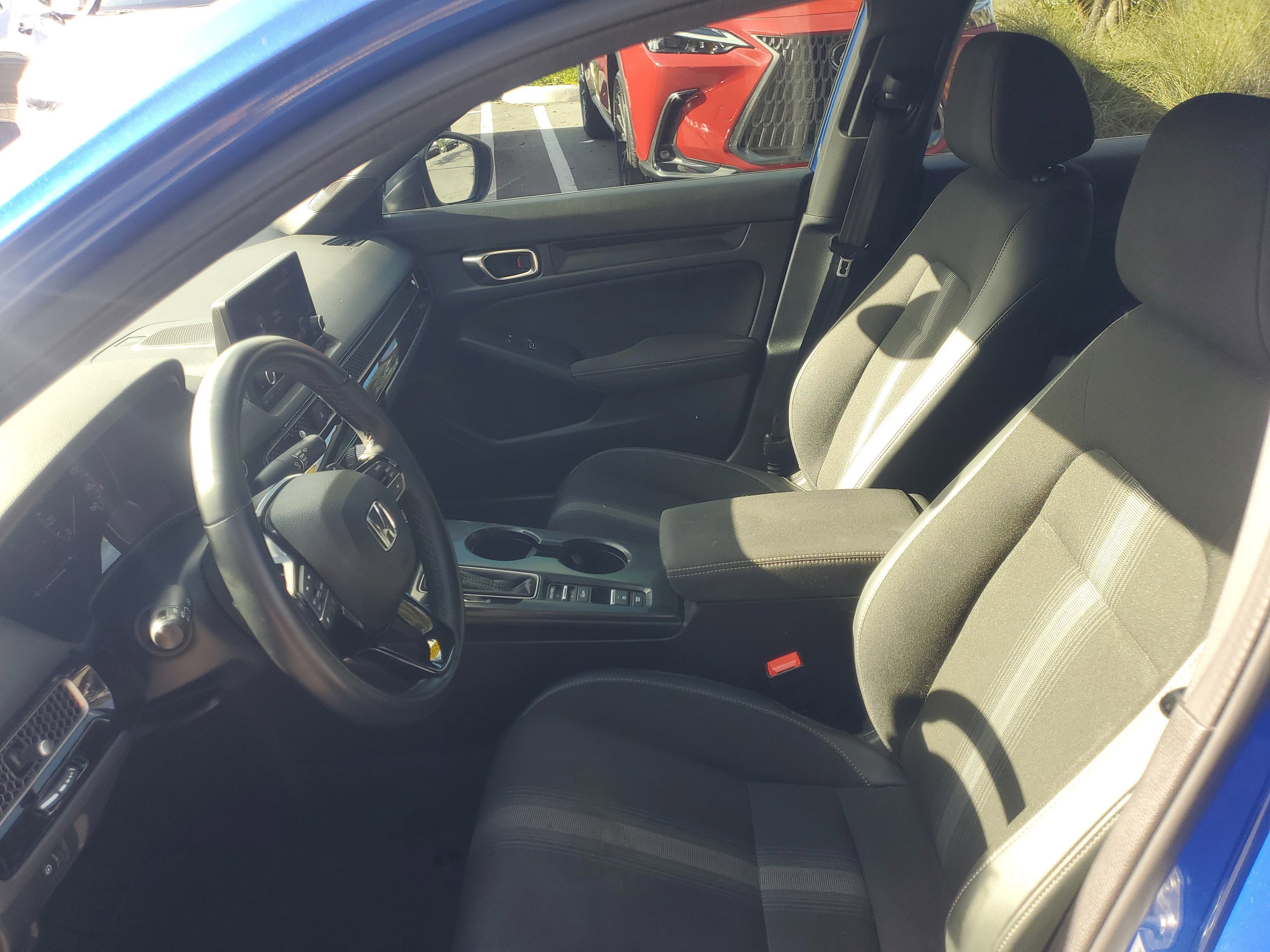 Used 2023 Honda Civic Sport image 14