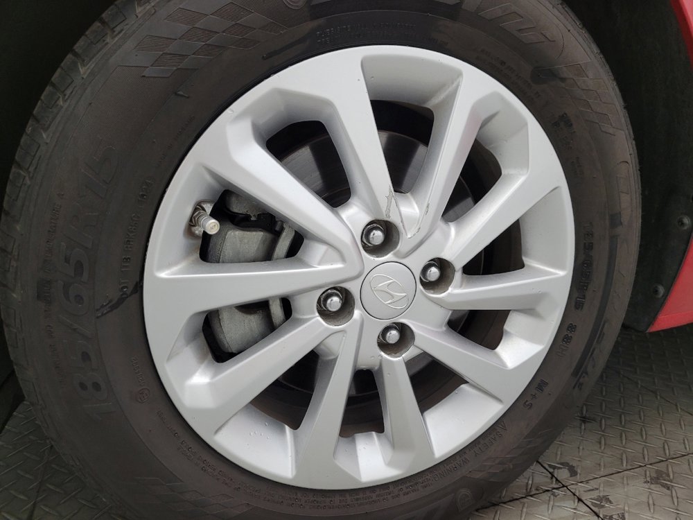 Used 2022 Hyundai Accent SEL w/ Cargo Package image 31