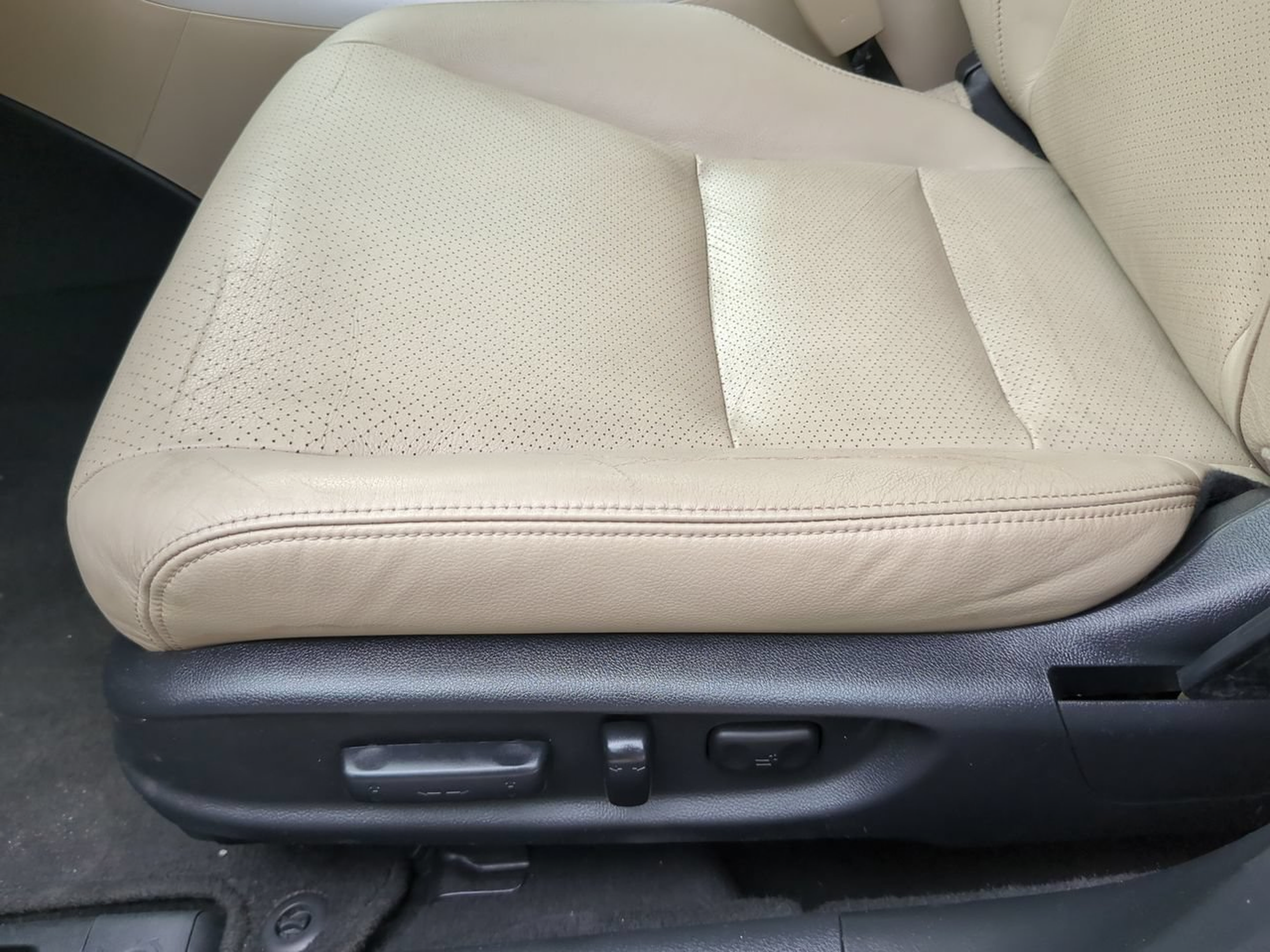 Certified 2017 Honda Accord EX-L image 15