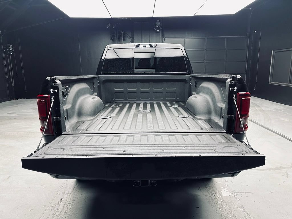 Used 2026 RAM 2500 Limited AWD/4WD image 42