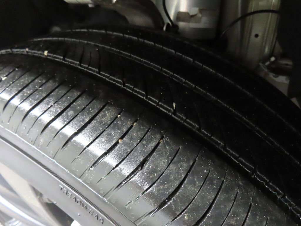 Used 2023 Tesla Model X image 9