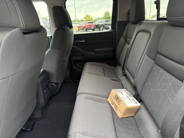 New 2026 Nissan Frontier SV w/ SV Convenience Package AWD/4WD image 6