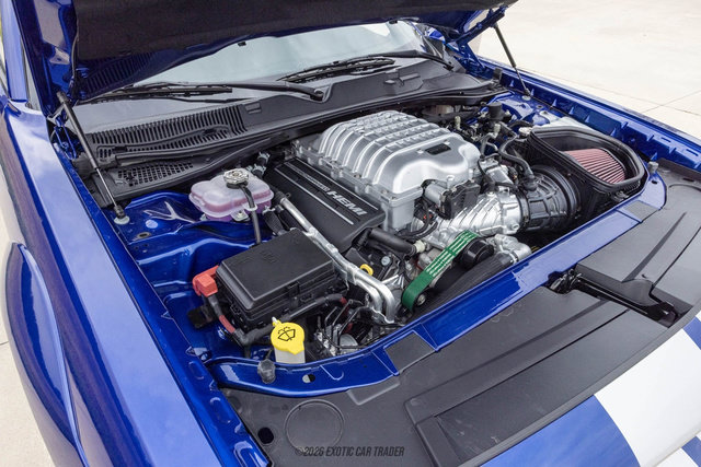 Used 2022 Dodge Challenger SRT Hellcat RWD image 14