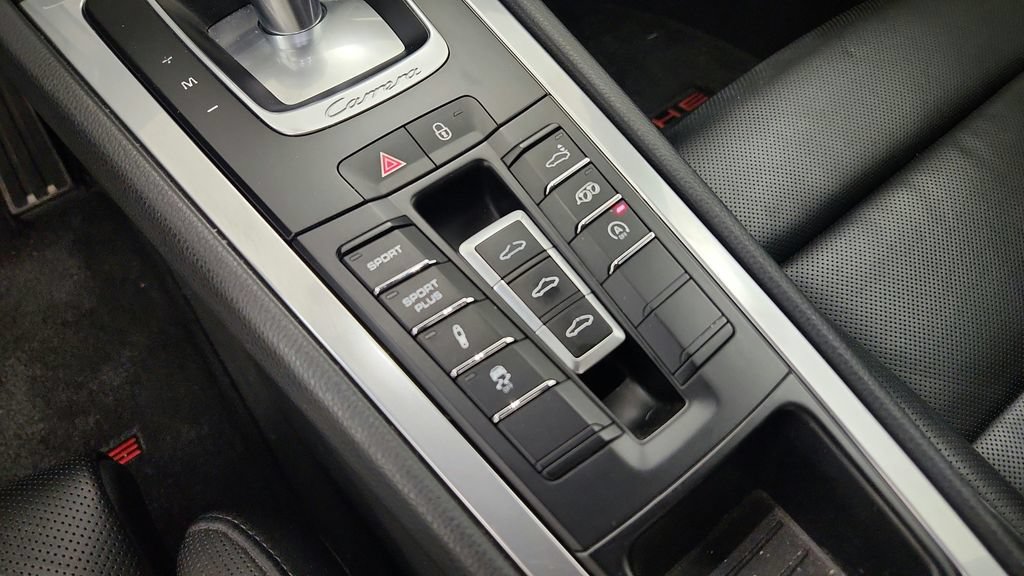 Used 2013 Porsche 911 Carrera 4S AWD/4WD image 35