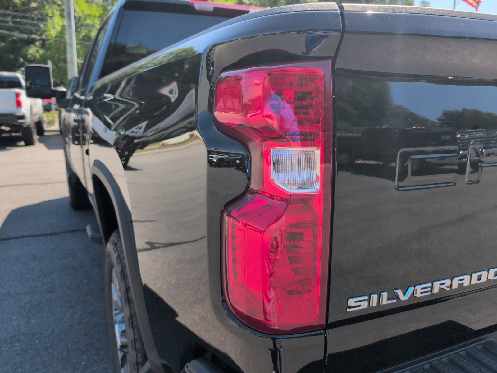 New 2026 Chevrolet Silverado 2500 Custom w/ Custom Value Package AWD/4WD image 17